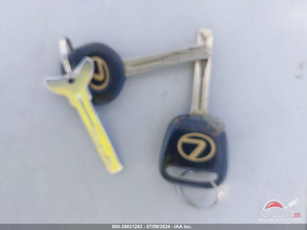 JT8BF12GXT0162809 1996 LEXUS ES photo no. 11