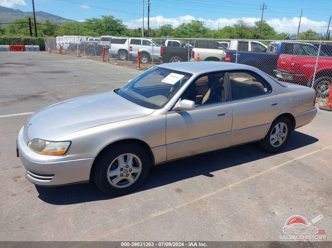 JT8BF12GXT0162809 1996 LEXUS ES photo no. 2