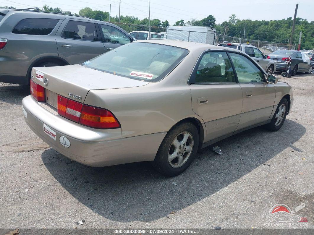 JT8BF28G3W5044637 1998 LEXUS ES 300 photo no. 4