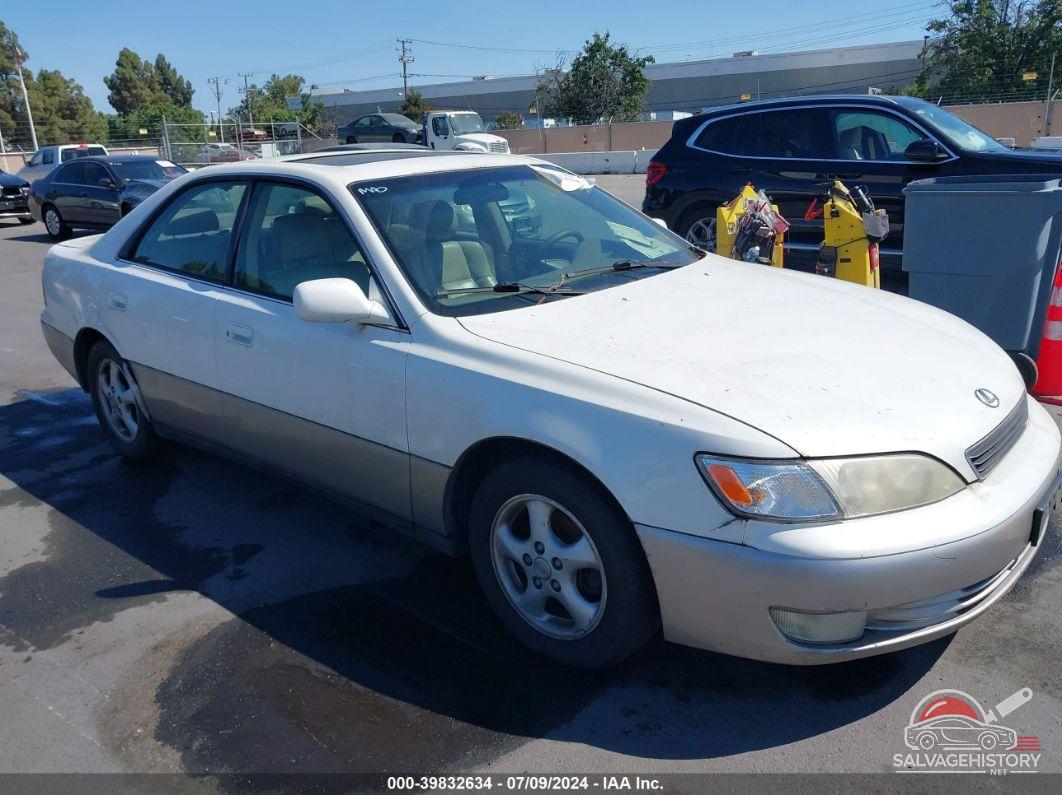 JT8BF28G9X5063498 1999 LEXUS ES 300 photo no. 1