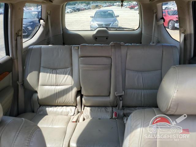 JTJBT20XX40030618 2004 LEXUS GX photo no. 10