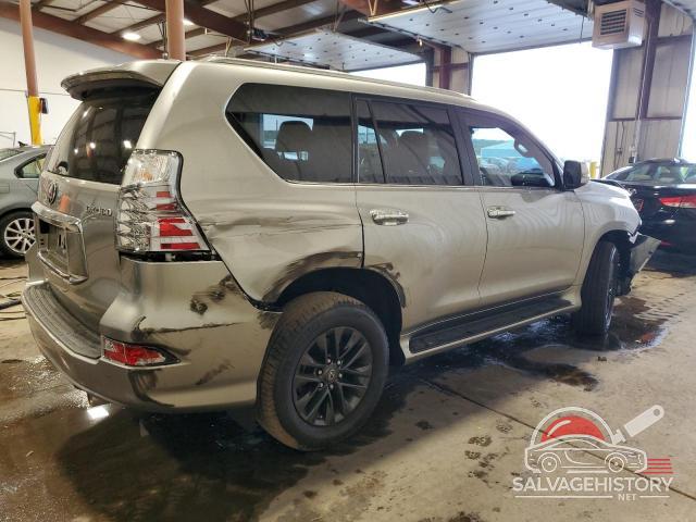 JTJAM7BX2P5357900 2023 LEXUS GX photo no. 3