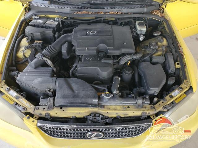 JTHBD192X20040000 2002 LEXUS IS photo no. 11