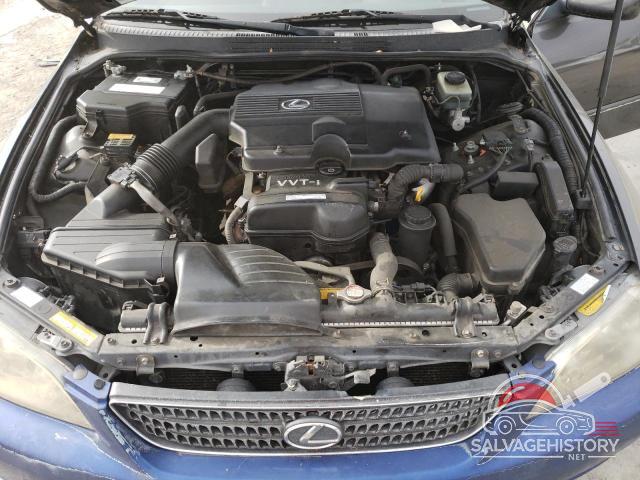 JTHBD192550100902 2005 LEXUS IS photo no. 11