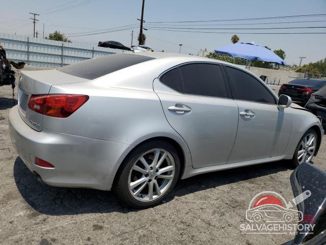 JTHBK262072033021 2007 LEXUS IS photo no. 3