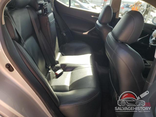 JTHBF5C27A5127039 2010 LEXUS IS photo no. 10