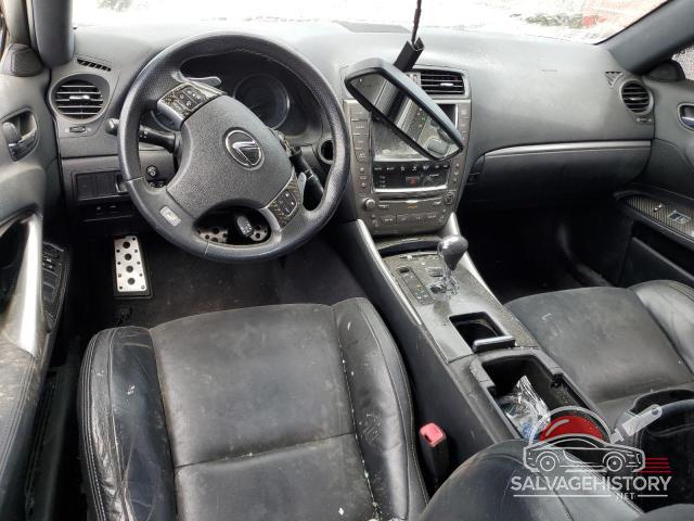 JTHBF5C22B5136748 2011 LEXUS IS photo no. 8