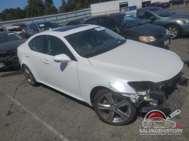 JTHBF5C29B5148332 2011 LEXUS IS photo no. 4