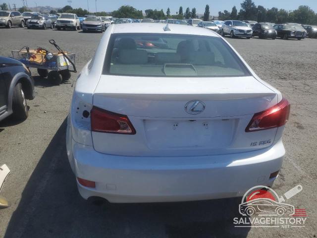 JTHBF5C29B5148332 2011 LEXUS IS photo no. 6