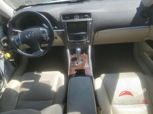 JTHBF5C29B5148332 2011 LEXUS IS photo no. 8