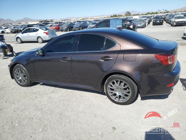 JTHCF5C29C5060094 2012 LEXUS IS photo no. 2