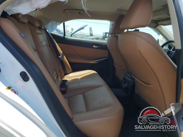 JTHBF1D22E5032255 2014 LEXUS IS photo no. 10