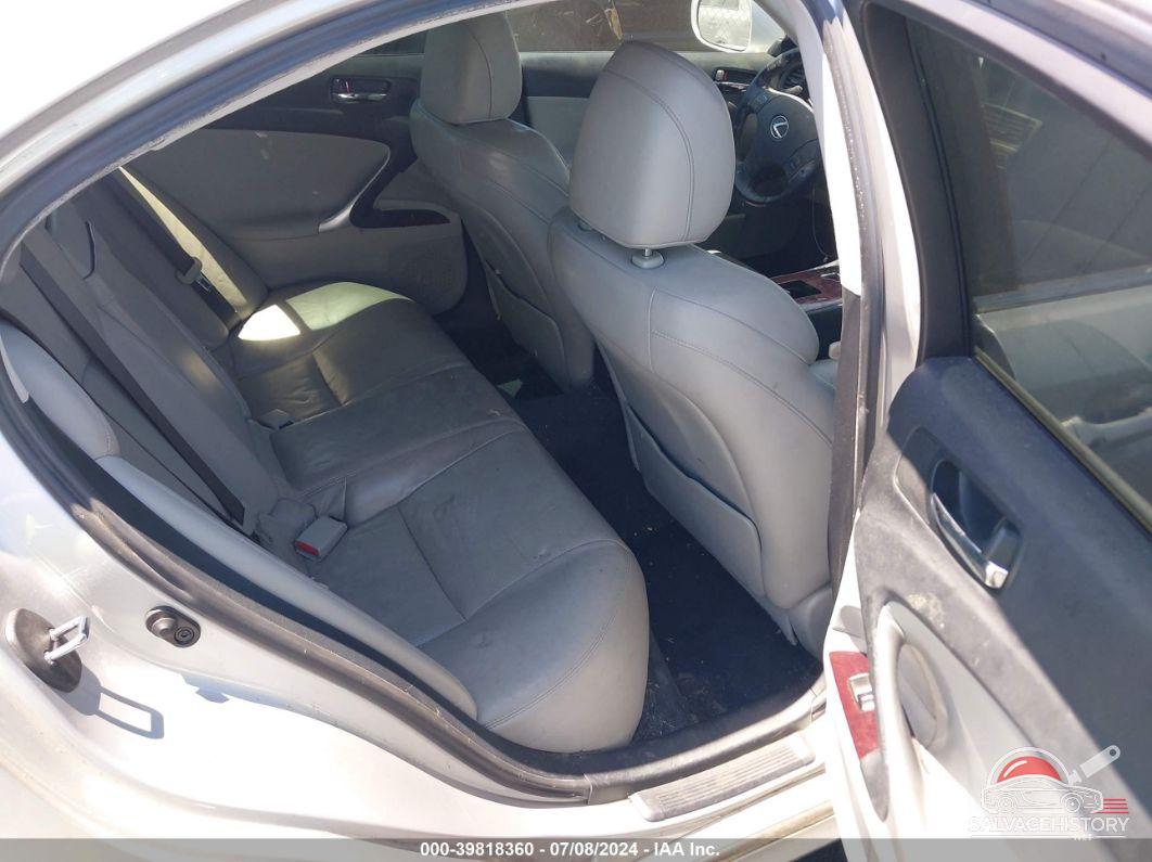 JTHBK262275044987 2007 LEXUS IS 250 photo no. 8