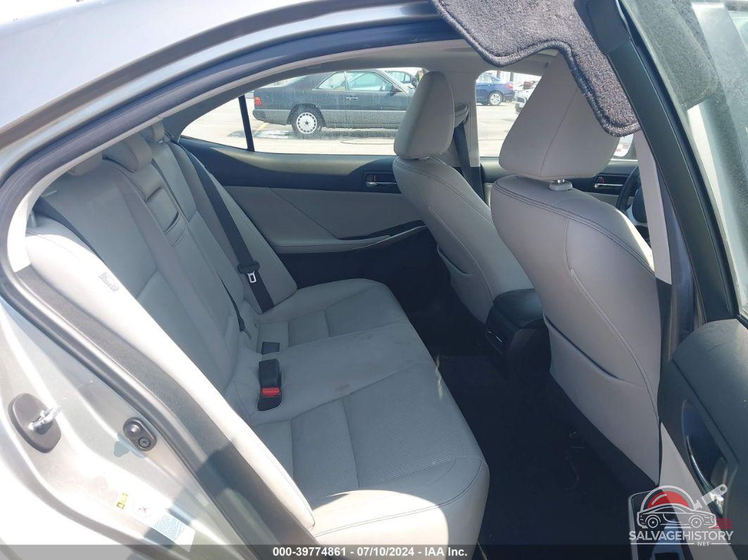 JTHBF1D26F5070962 2015 LEXUS IS 250 photo no. 8