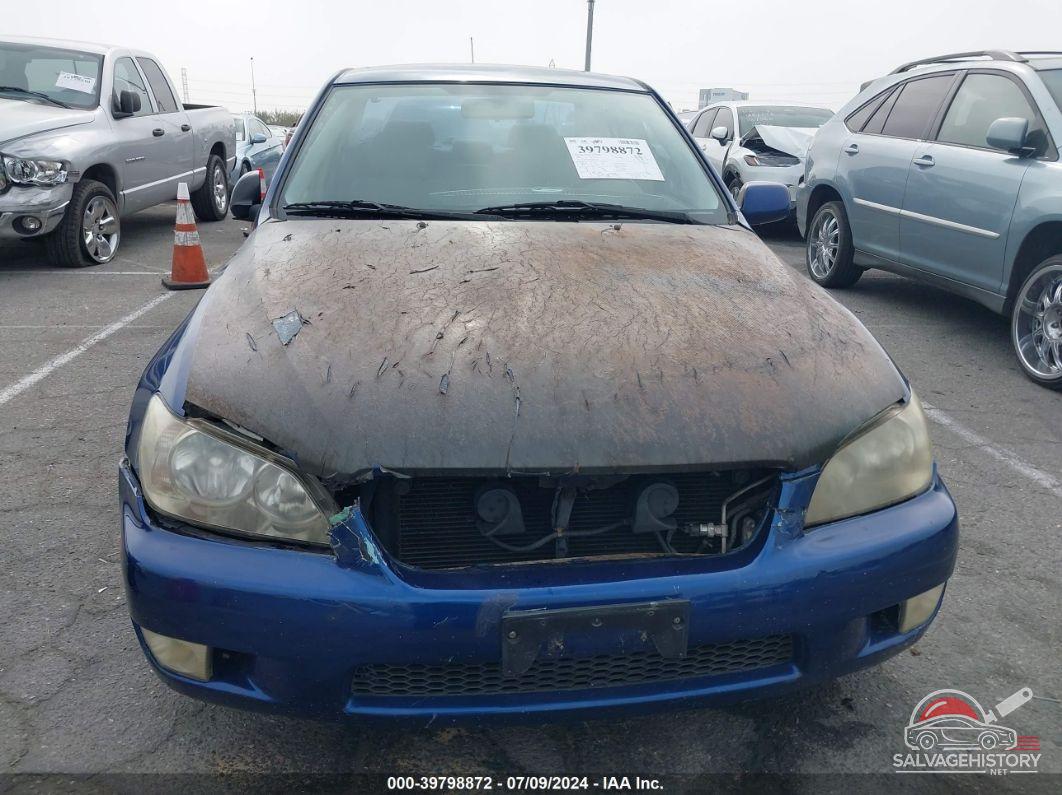 JTHBD182510032077 2001 LEXUS IS 300 photo no. 6