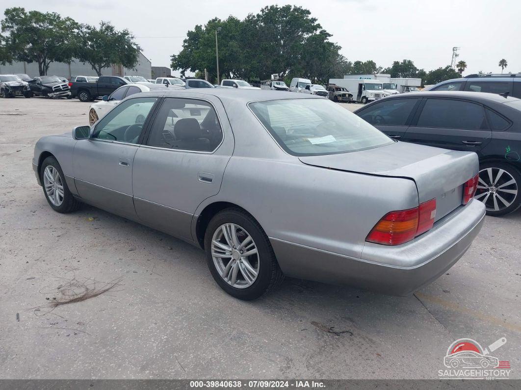 JT8BH22FXT0056626 1996 LEXUS LS photo no. 3