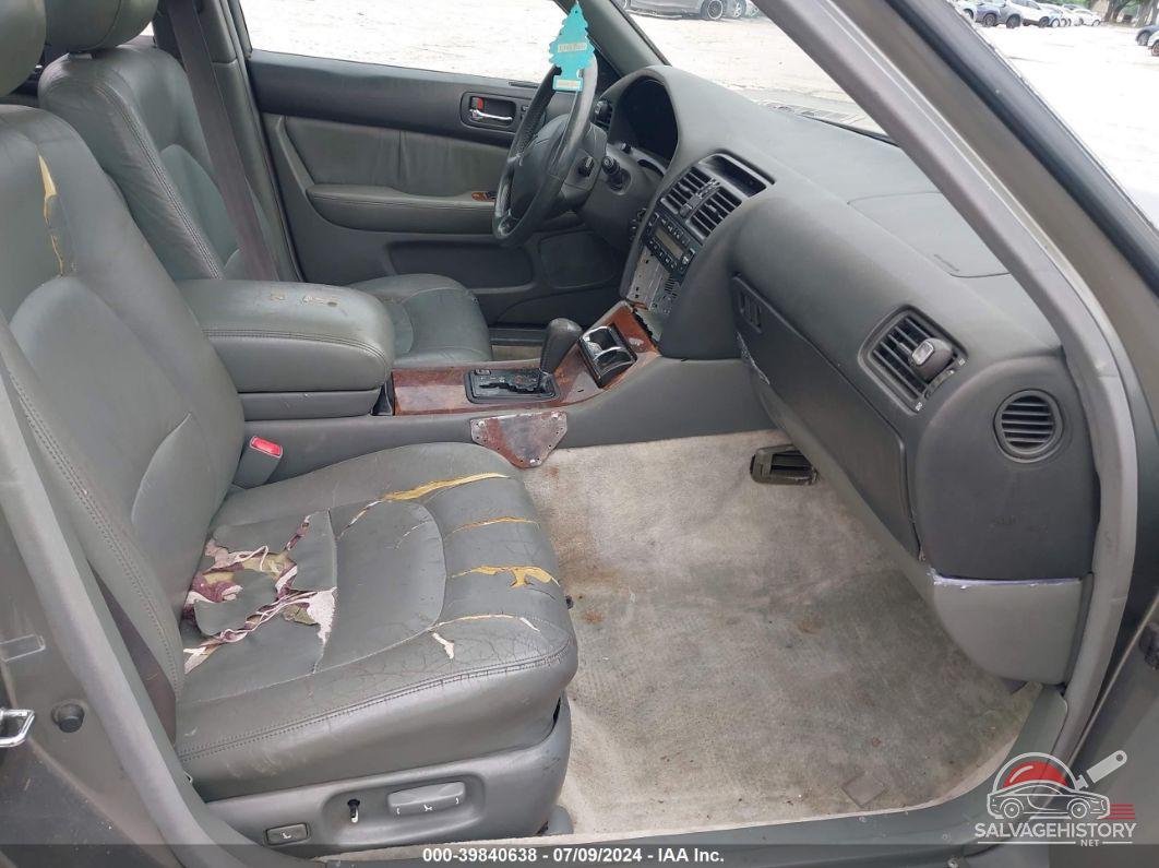 JT8BH22FXT0056626 1996 LEXUS LS photo no. 5