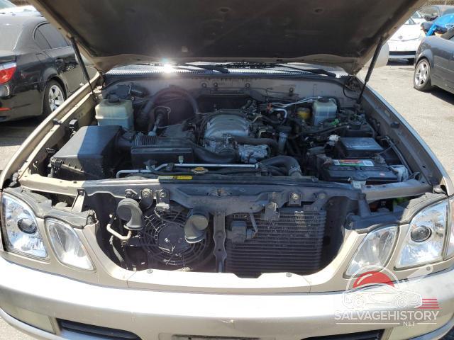 JT6HT00W5X0039151 1999 LEXUS LX470 photo no. 12