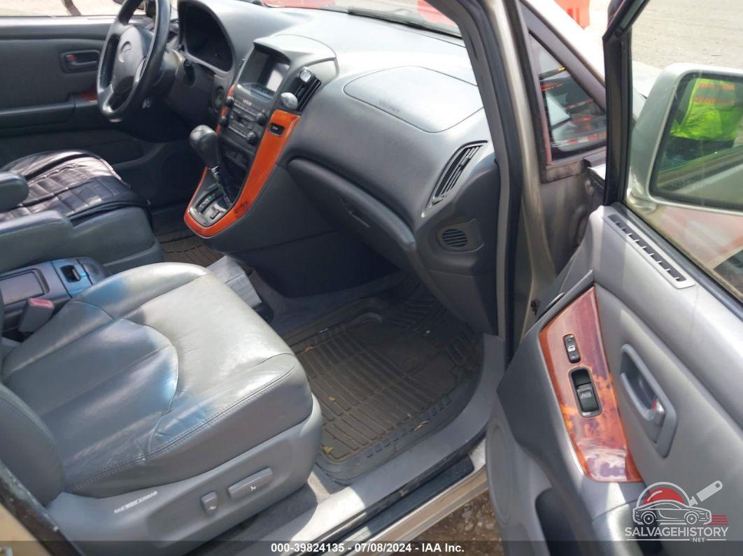 JT6HF10U4Y0165014 2000 LEXUS RX 300 photo no. 5