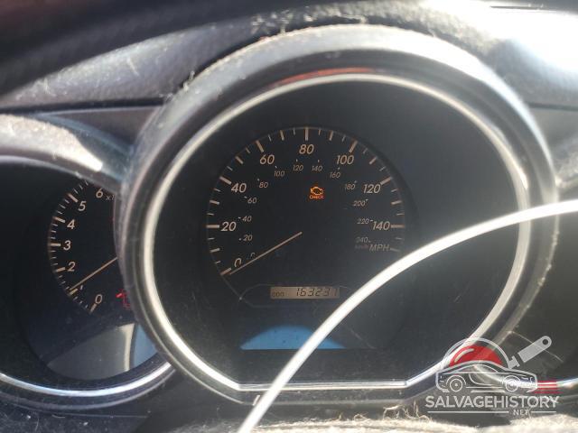 JTJGA31U450050855 2005 LEXUS RX330 photo no. 9