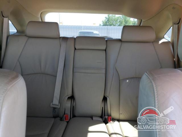 2T2HK31UX8C082641 2008 LEXUS RX350 photo no. 10