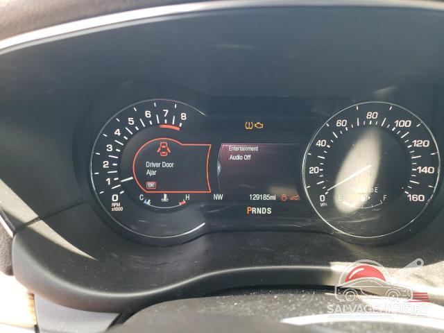 5LMCJ2C91GUJ30929 2016 LINCOLN MKC photo no. 9
