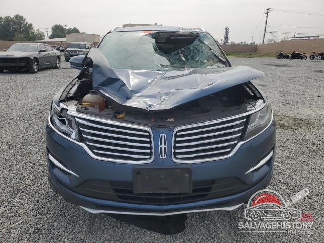 5LMCJ1D96JUL22542 2018 LINCOLN MKC photo no. 5