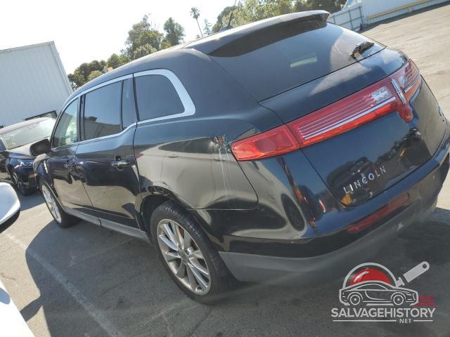 2LMHJ5AT3CBL52370 2012 LINCOLN MKT photo no. 2