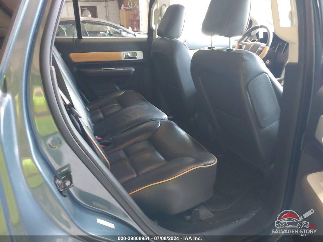 2LMDJ8JC3ABJ05699 2010 LINCOLN MKX photo no. 8