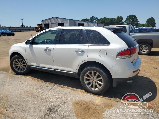 2LMDJ6JKXDBL49186 2013 LINCOLN MKX photo no. 2