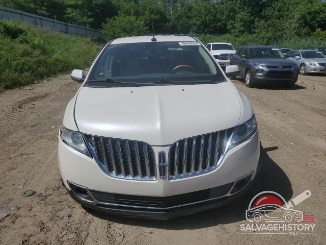 2LMDJ8JK2DBL18879 2013 LINCOLN MKX photo no. 5
