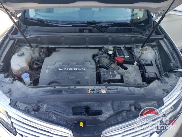 2LMTJ8KR0GBL21369 2016 LINCOLN MKX photo no. 12