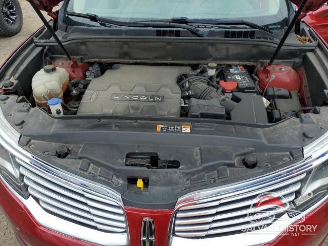 2LMTJ8LR3GBL79264 2016 LINCOLN MKX photo no. 12