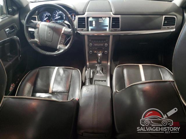 3LNHL2GC9AR609333 2010 LINCOLN MKZ photo no. 8