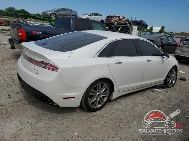 3LN6L2G92FR619883 2015 LINCOLN MKZ photo no. 3