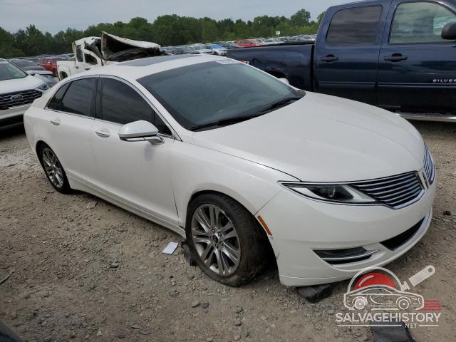 3LN6L2G92FR619883 2015 LINCOLN MKZ photo no. 4
