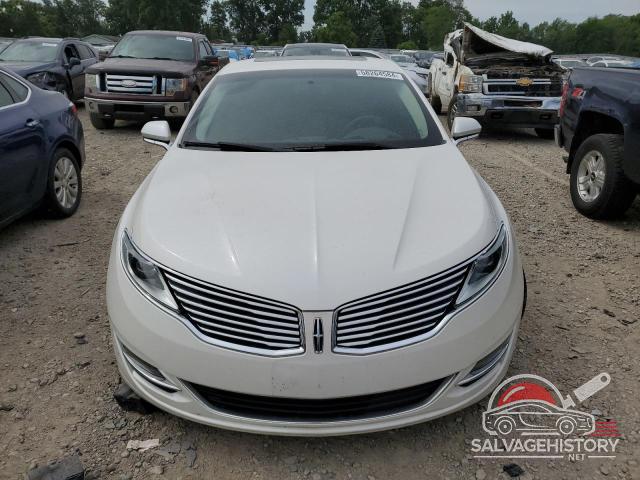 3LN6L2G92FR619883 2015 LINCOLN MKZ photo no. 5