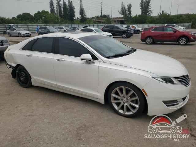 3LN6L2G99FR613658 2015 LINCOLN MKZ photo no. 4