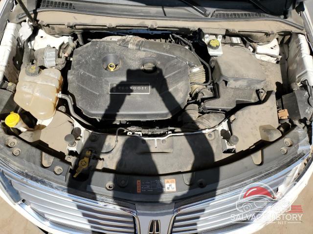 5LMCJ1A98FUJ46525 2015 LINCOLN MKZ photo no. 11
