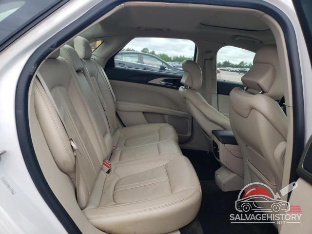 3LN6L5D90JR609576 2018 LINCOLN MKZ photo no. 10