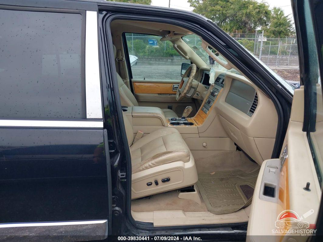 5LMFU27557LJ02858 2007 LINCOLN NAVIGATOR photo no. 5