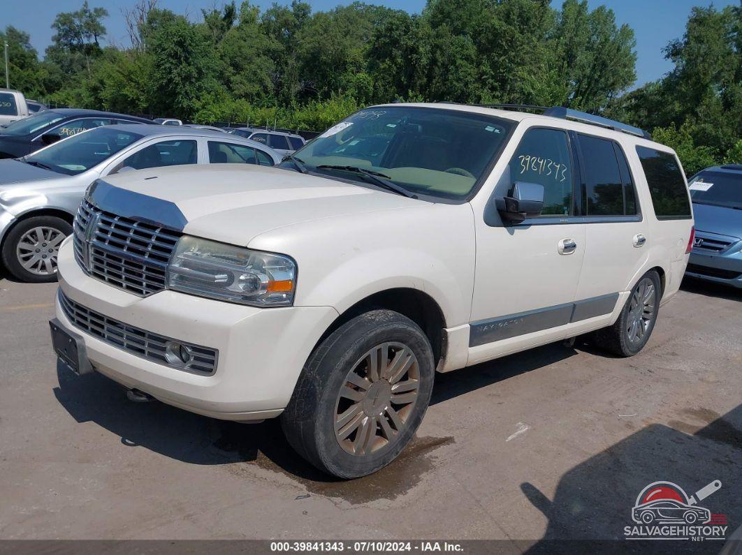5LMFU28598LJ14494 2008 LINCOLN NAVIGATOR photo no. 2