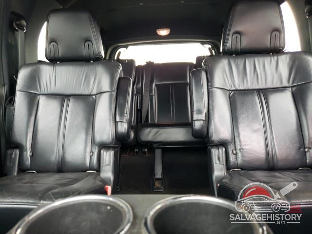 5LMJJ3JT4FEJ00490 2015 LINCOLN NAVIGATOR photo no. 10