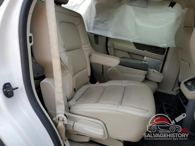 5LMJJ2LT9KEL17101 2019 LINCOLN NAVIGATOR photo no. 11