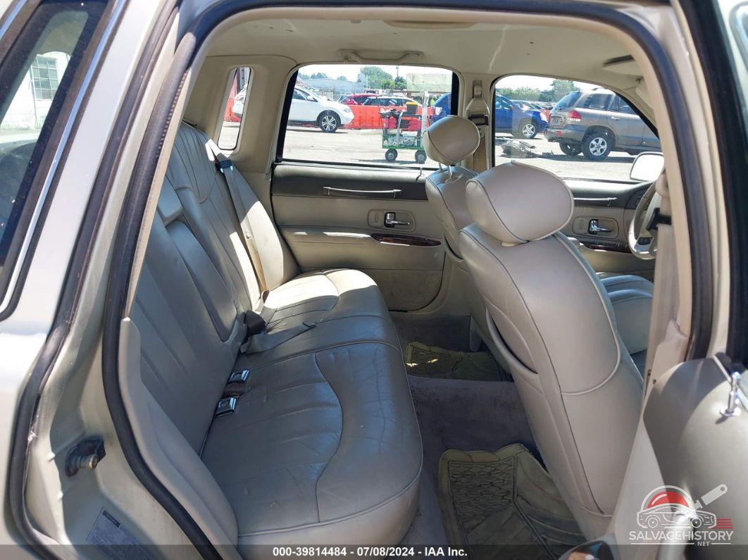 1LNLM81W9VY650548 1997 LINCOLN TOWN CAR photo no. 8