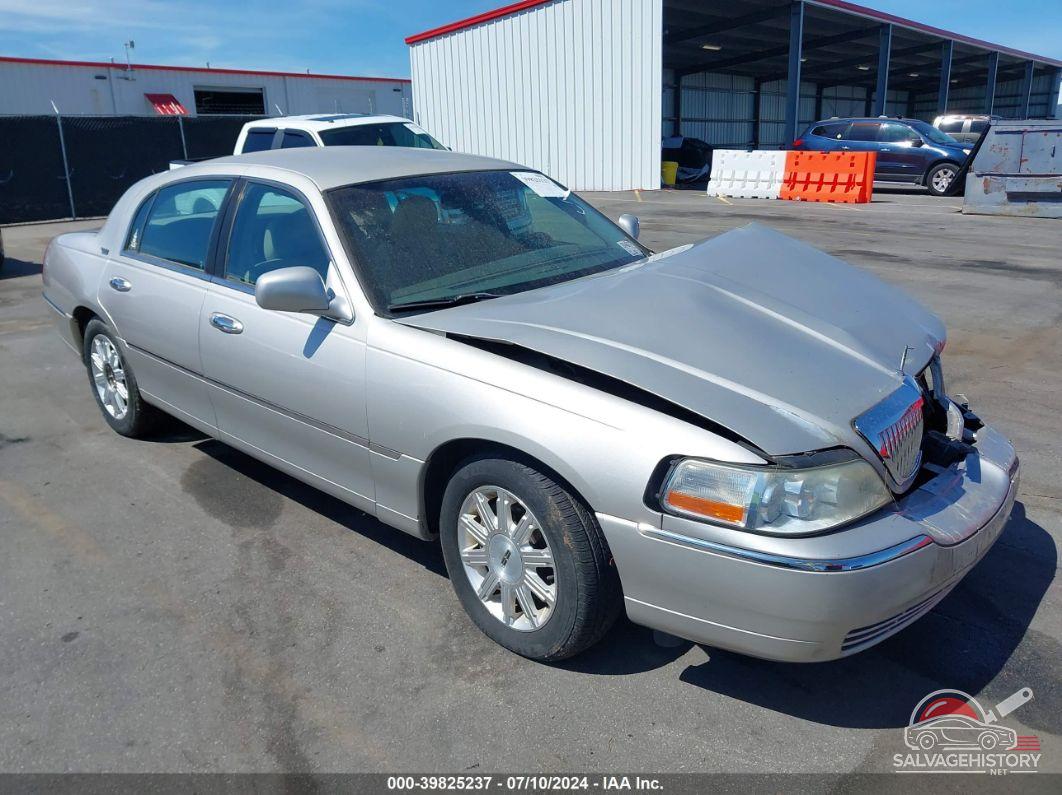 2LNHM82W68X655750 2008 LINCOLN TOWN CAR photo no. 10