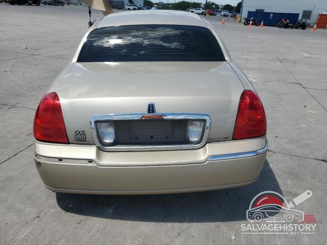 2LNBL8CV4AX752305 2010 LINCOLN TOWNCAR photo no. 6