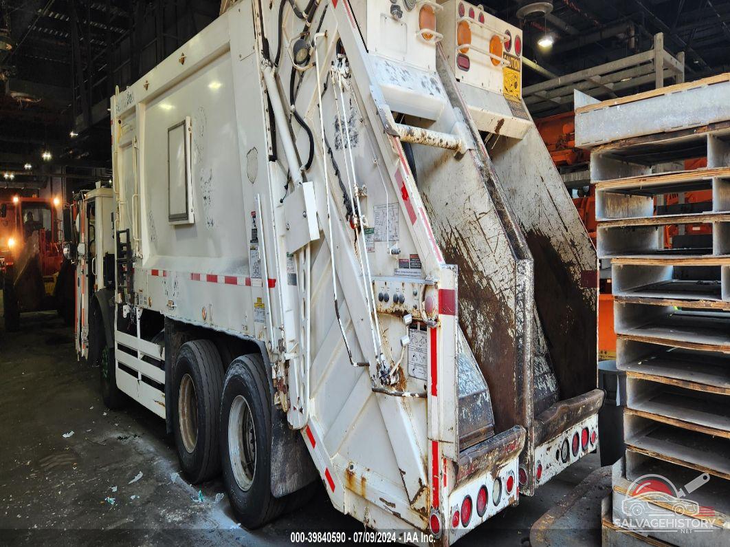 1M2AU02C8FM009378 2015 MACK 600 photo no. 3