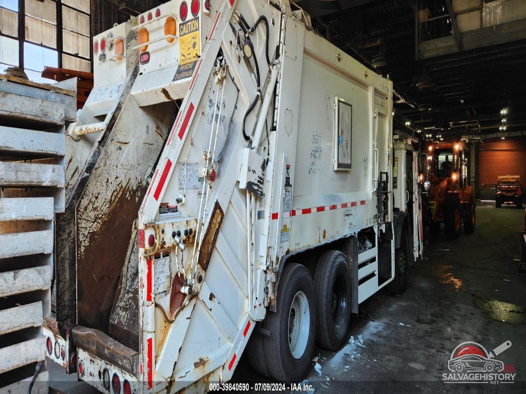 1M2AU02C8FM009378 2015 MACK 600 photo no. 4