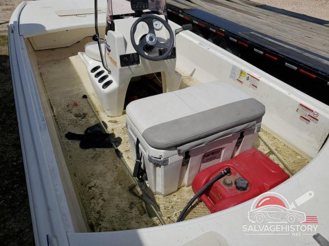 BUJ93370B818 2018 MAKO BOAT&TRLR photo no. 9